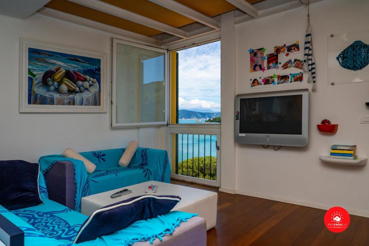 Апартаменти La Casa Dagli Occhi Blu Портовенере Екстер'єр фото
